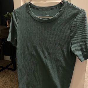 Ribbed short sleeve shirt!